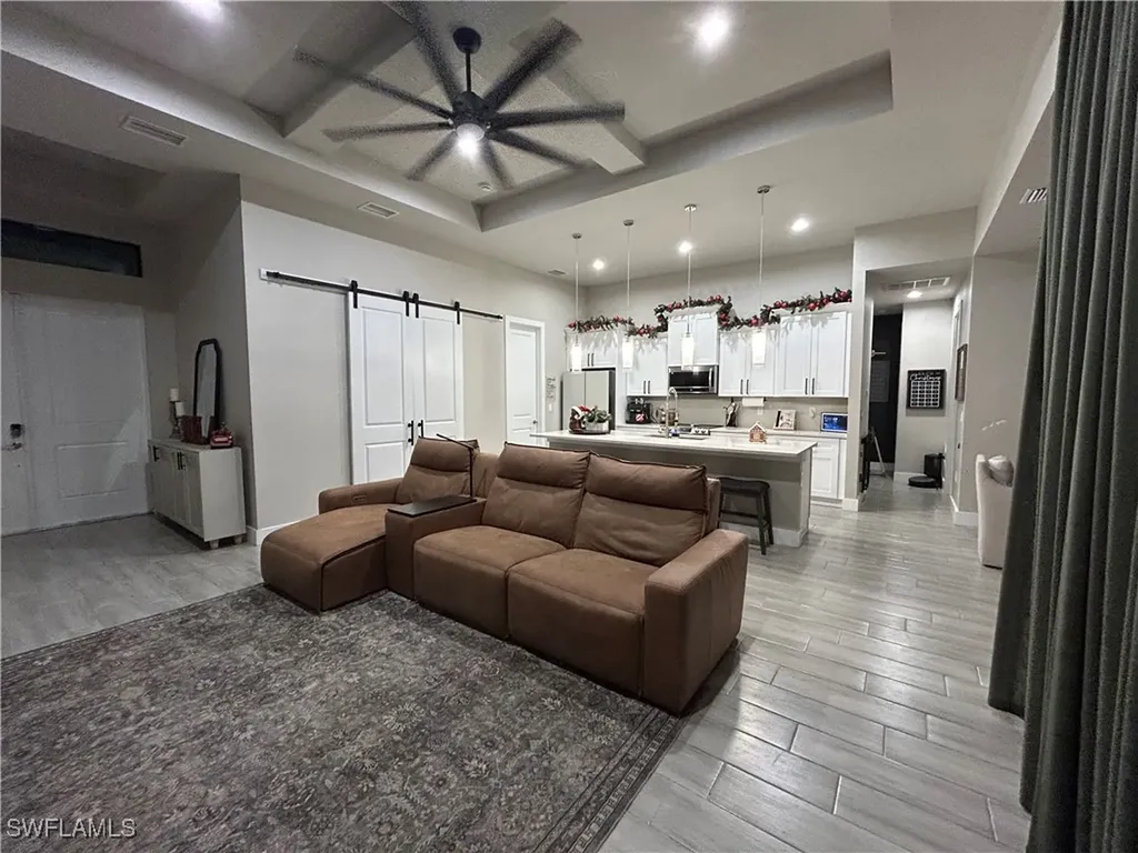 4302 NE 20th Place Cape Coral FL 33909
