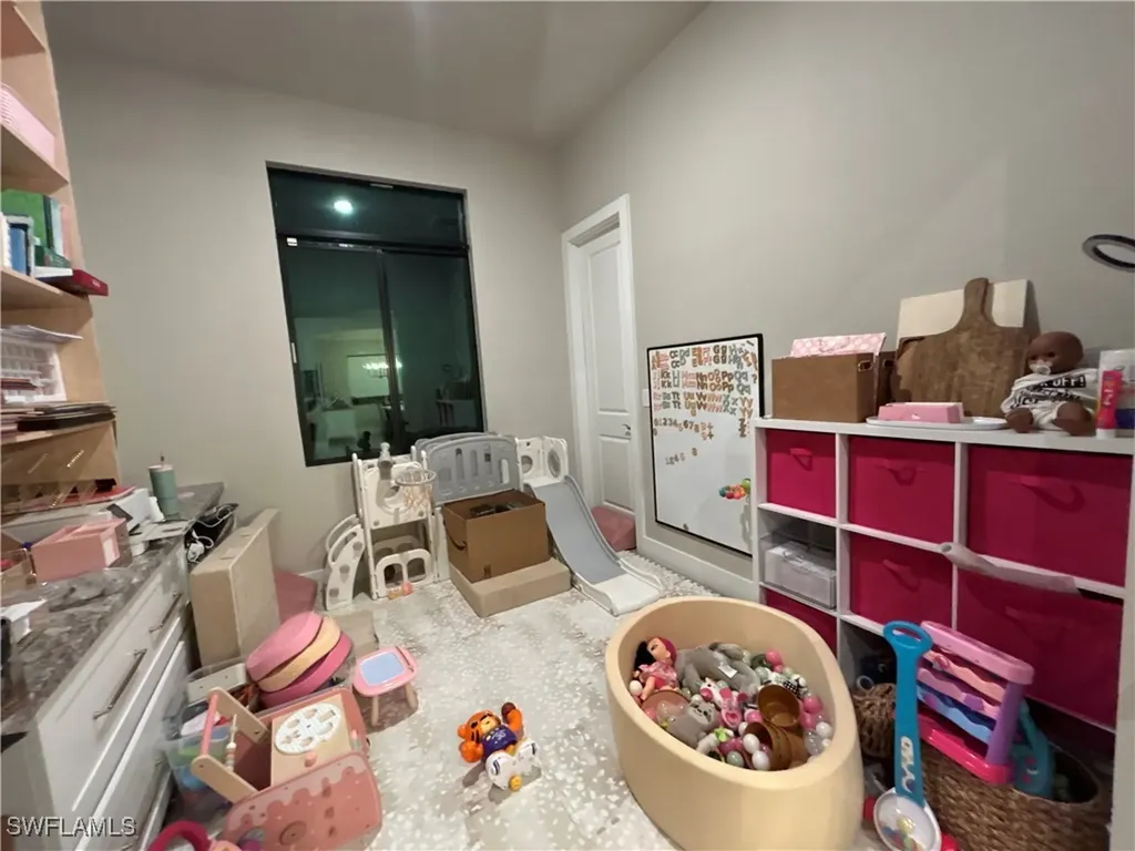 4302 NE 20th Place Cape Coral FL 33909