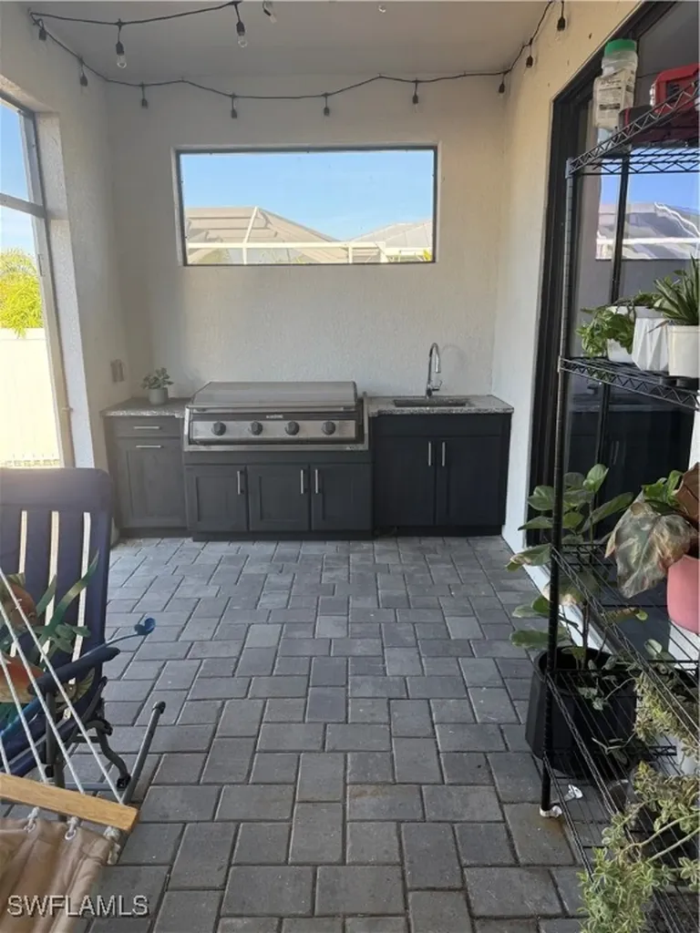 4302 NE 20th Place Cape Coral FL 33909