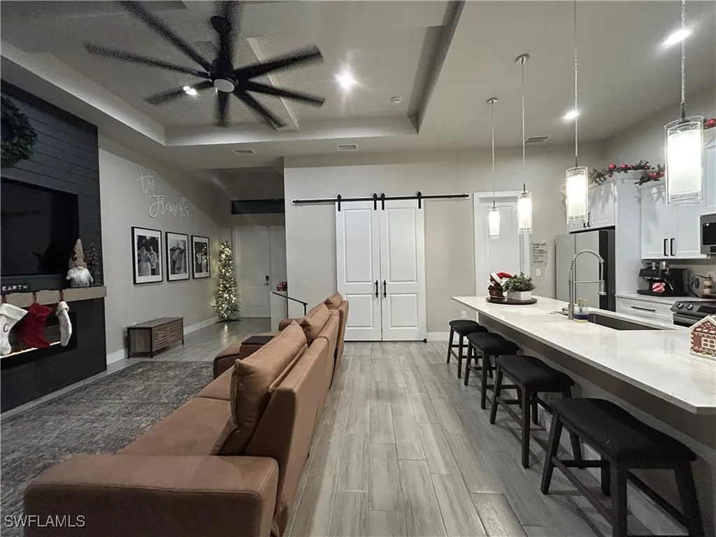 4302 NE 20th Place Cape Coral FL 33909