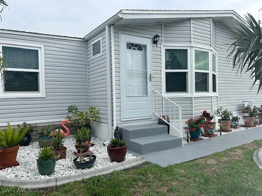 577 Portside Drive North Port FL 34287