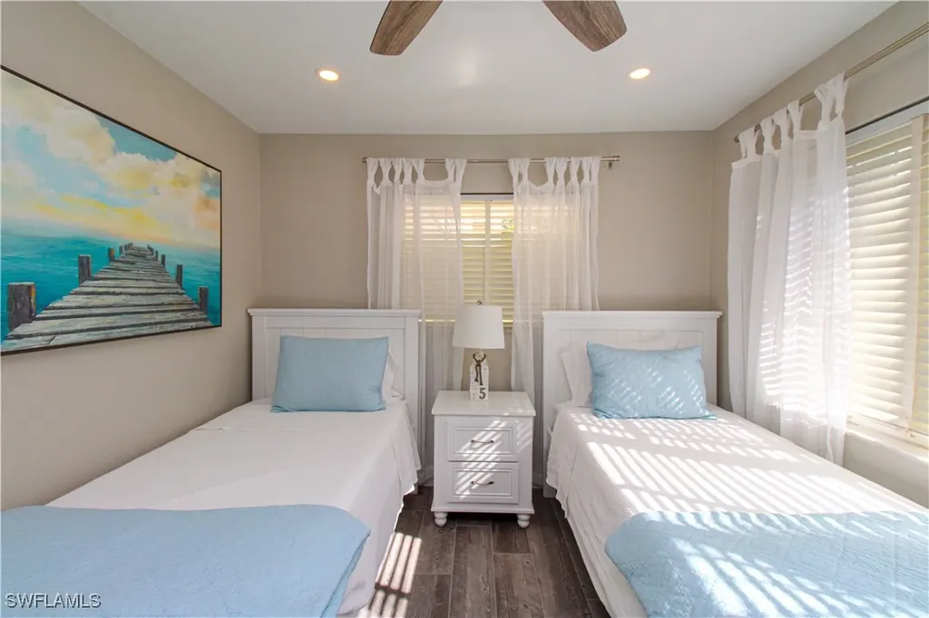 1353 Pelican Avenue Naples FL 34102