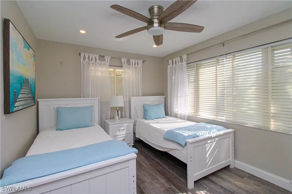 1353 Pelican Avenue Naples FL 34102