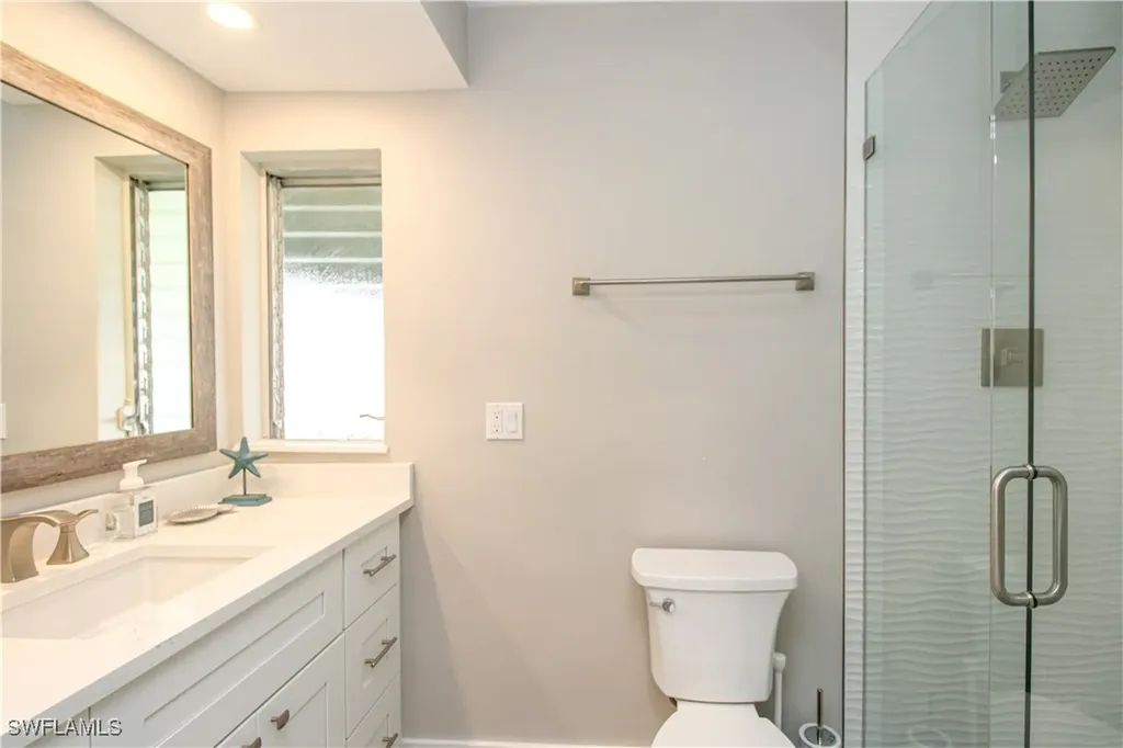 1353 Pelican Avenue Naples FL 34102