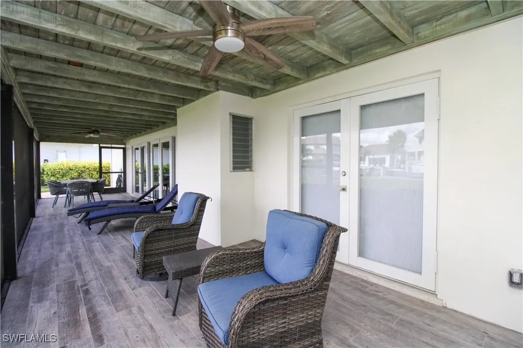 1353 Pelican Avenue Naples FL 34102