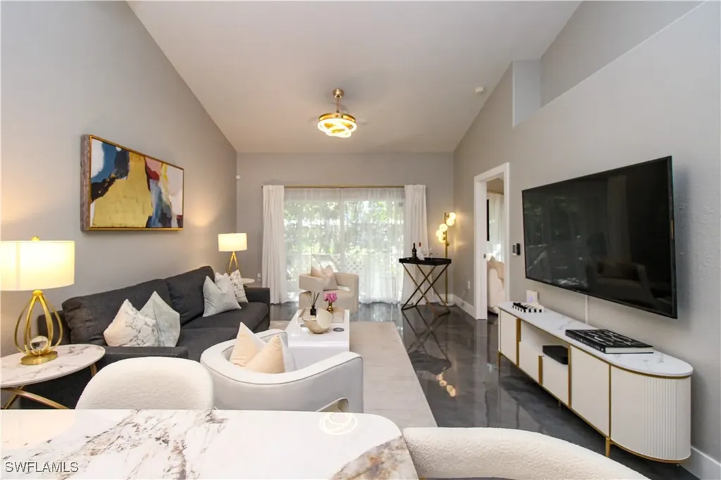 3540 Avion Woods Court Naples FL 34104