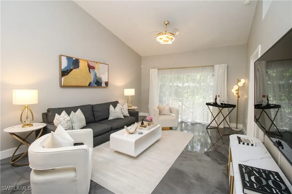 3540 Avion Woods Court Naples FL 34104