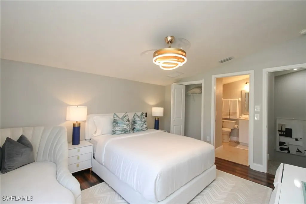 3540 Avion Woods Court Naples FL 34104
