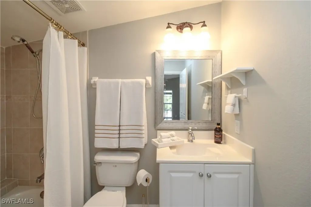 3540 Avion Woods Court Naples FL 34104