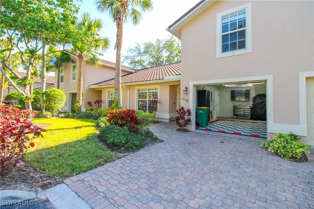 3540 Avion Woods Court Naples FL 34104