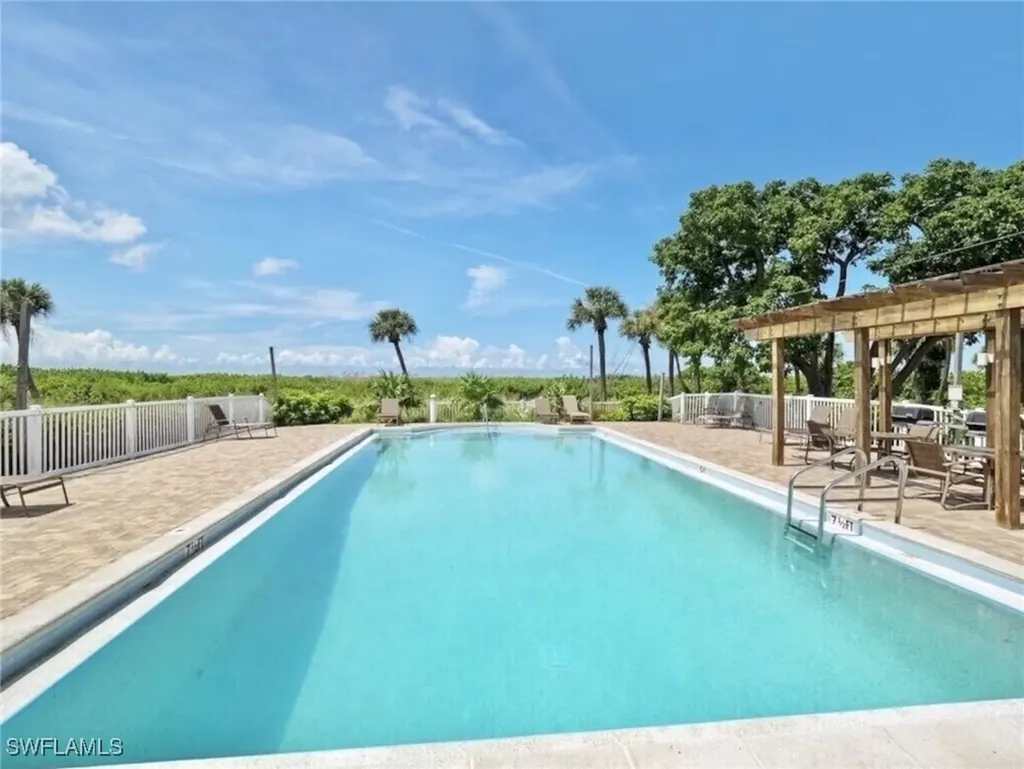 2315 Beach Villas Captiva FL 33924