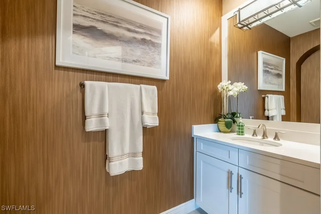 16379 Viansa Way Naples FL 34110