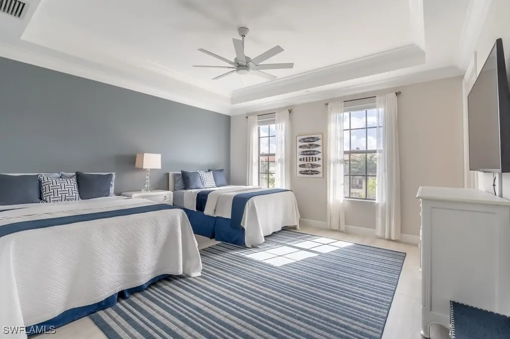 16379 Viansa Way Naples FL 34110