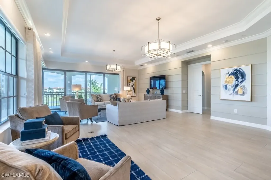 16379 Viansa Way Naples FL 34110