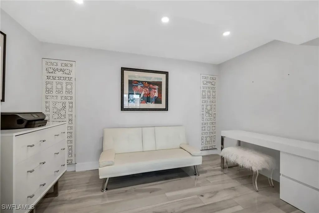 4551 Gulf Shore Boulevard N Naples FL 34103