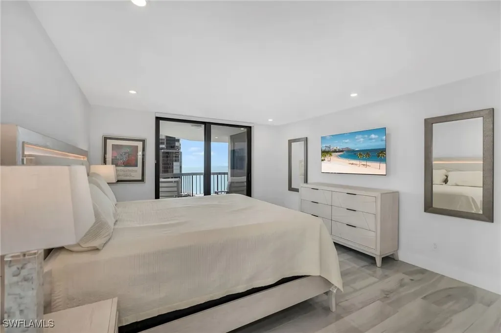 4551 Gulf Shore Boulevard N Naples FL 34103