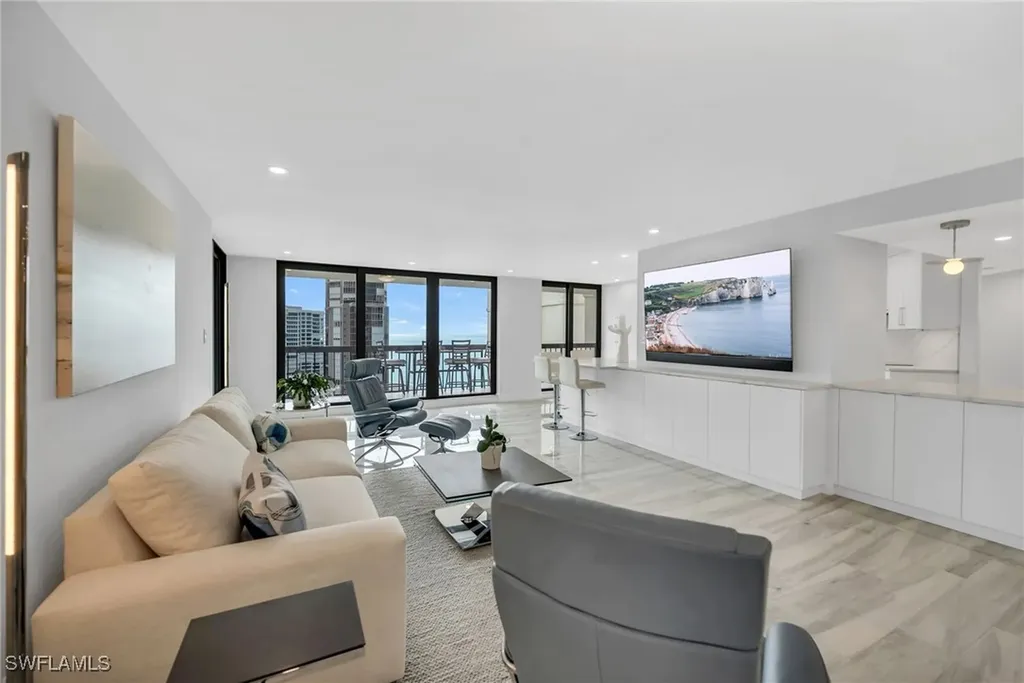 4551 Gulf Shore Boulevard N Naples FL 34103