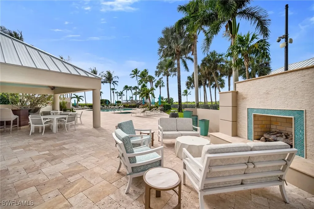 4551 Gulf Shore Boulevard N Naples FL 34103