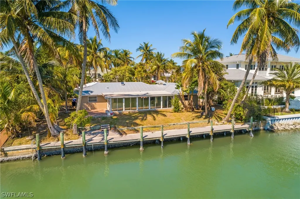 2195 Sheepshead Drive Naples FL 34102