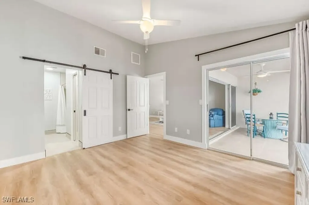 2876 W Crown Pointe Boulevard Naples FL 34112