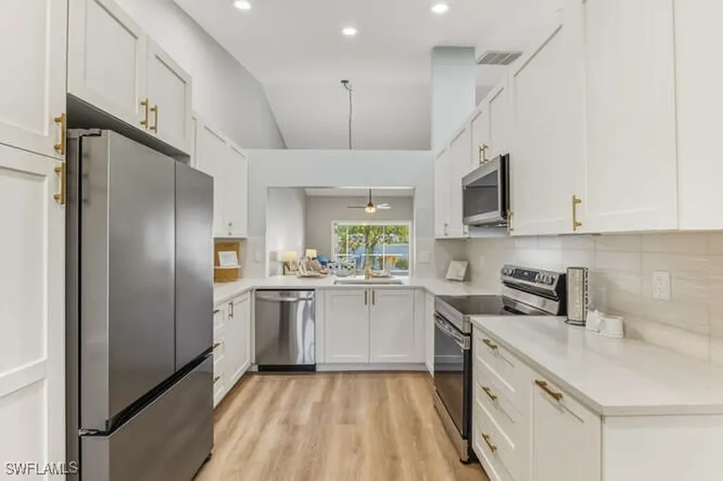 2876 W Crown Pointe Boulevard Naples FL 34112