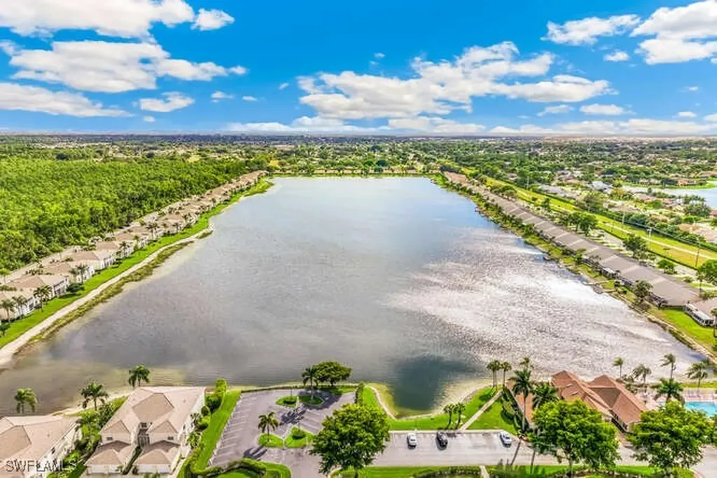 2876 W Crown Pointe Boulevard Naples FL 34112