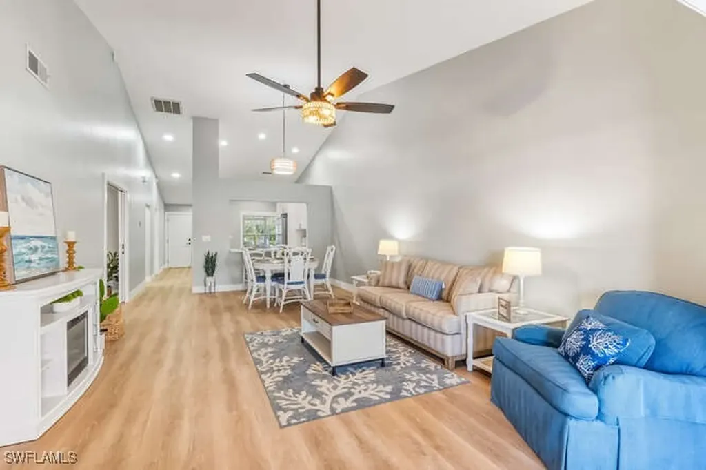 2876 W Crown Pointe Boulevard Naples FL 34112