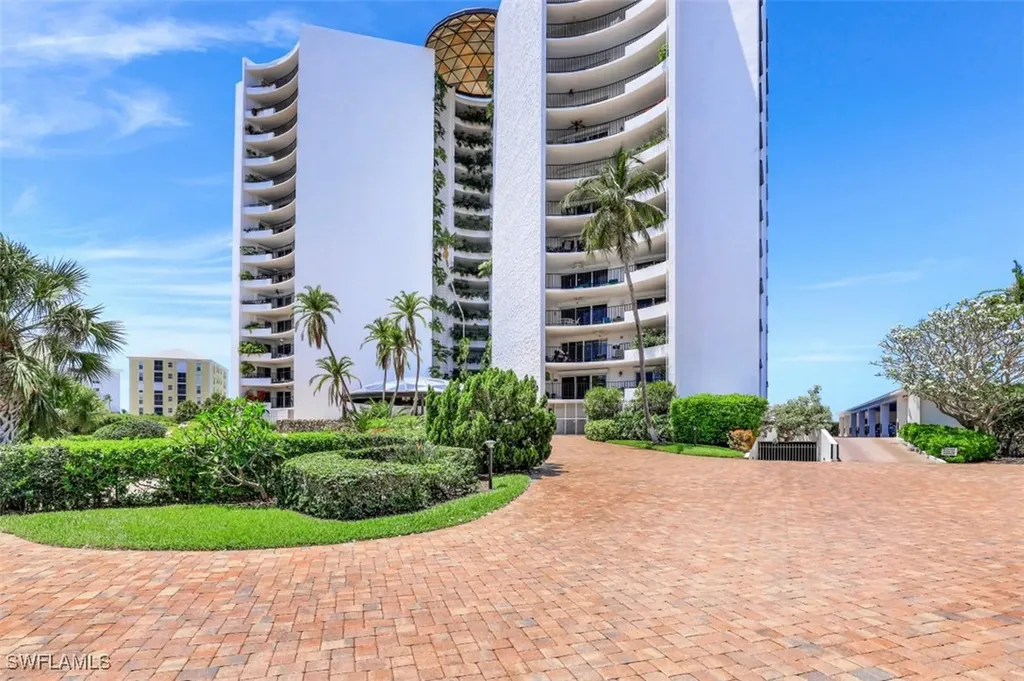 3951 Gulf Shore Boulevard N Naples FL 34103