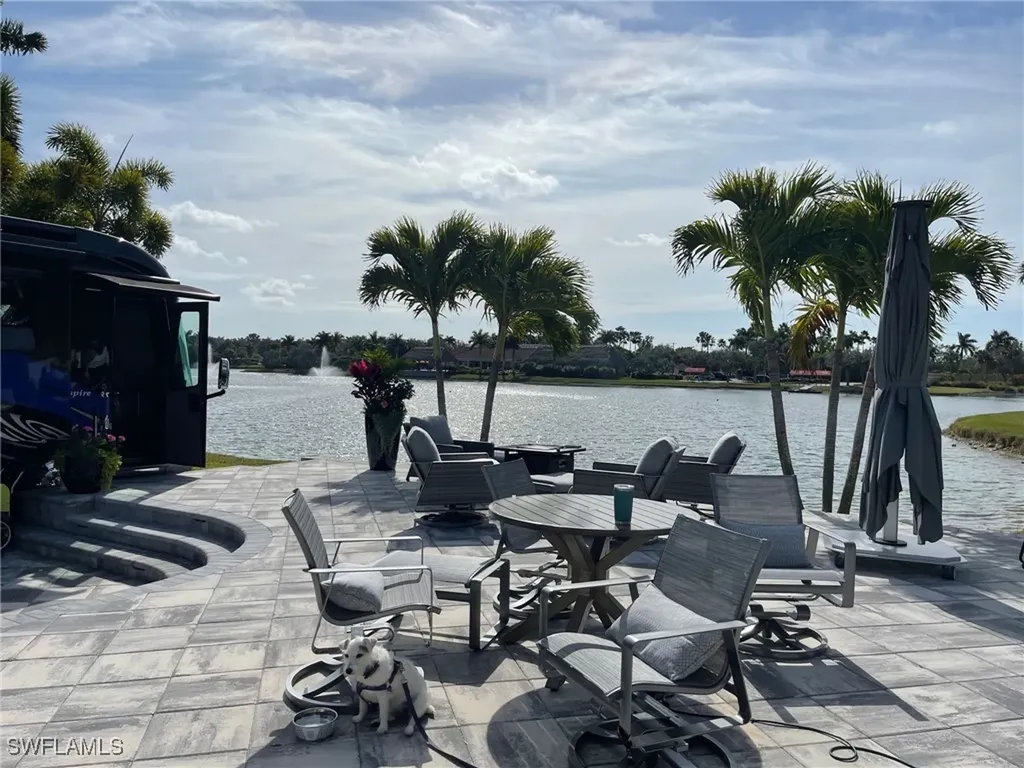 4735 Southern Breeze Drive Naples FL 34114