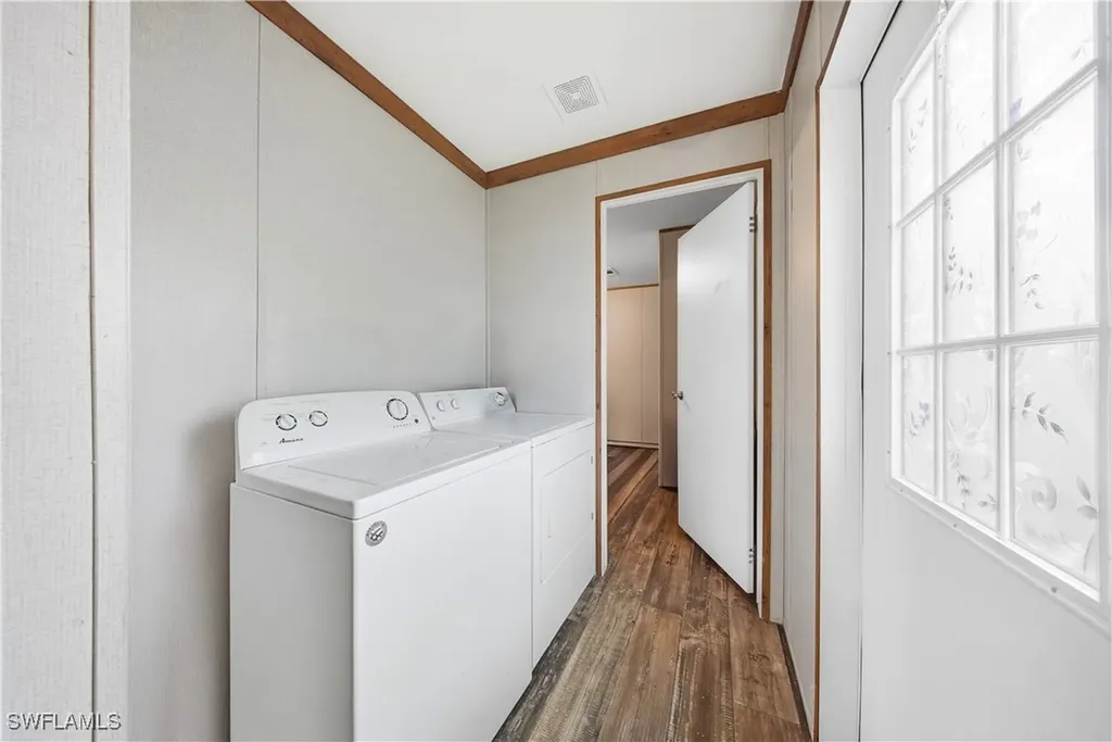 18 Royal Cove Drive Naples FL 34110