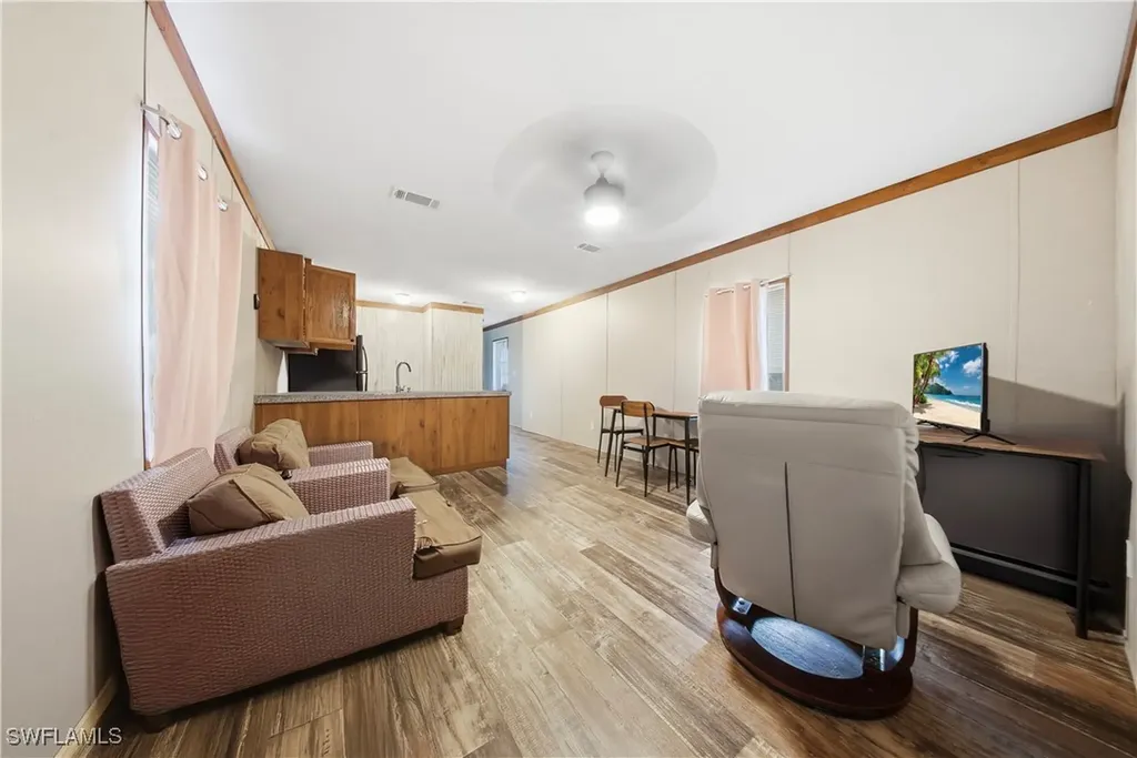 18 Royal Cove Drive Naples FL 34110