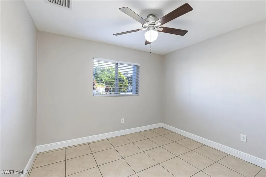 620 SE 11th Avenue Cape Coral FL 33990