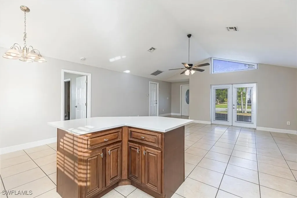 620 SE 11th Avenue Cape Coral FL 33990