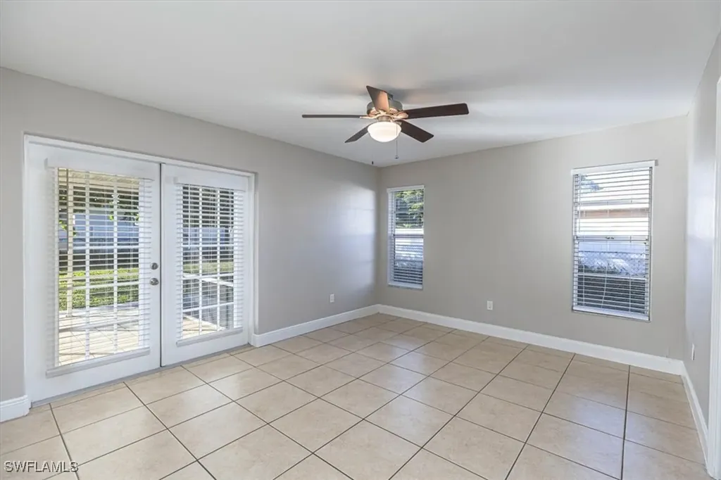 620 SE 11th Avenue Cape Coral FL 33990