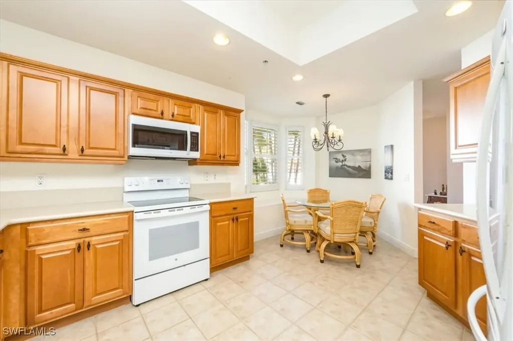 4700 Yacht Harbor Drive Naples FL 34112