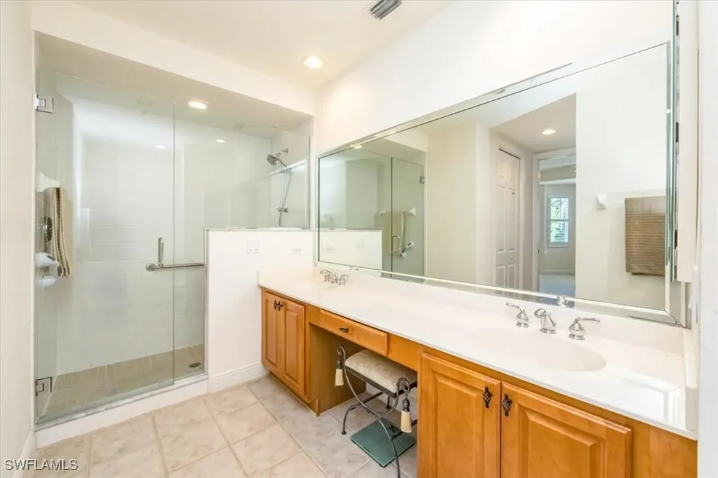 4700 Yacht Harbor Drive Naples FL 34112