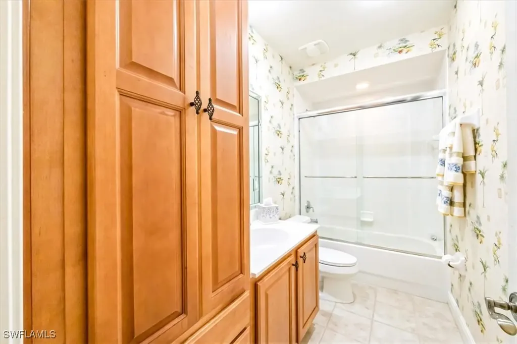 4700 Yacht Harbor Drive Naples FL 34112