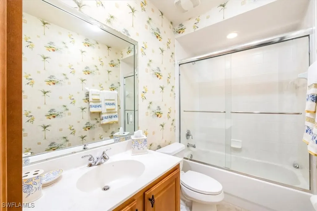 4700 Yacht Harbor Drive Naples FL 34112