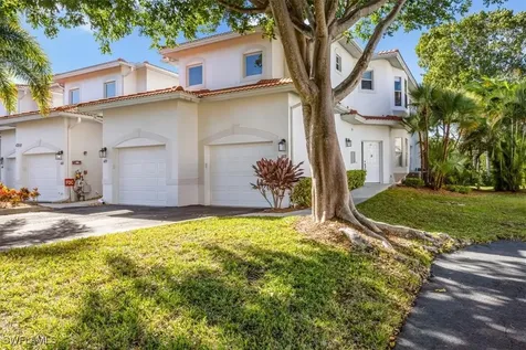 4700 Yacht Harbor Drive Naples FL 34112