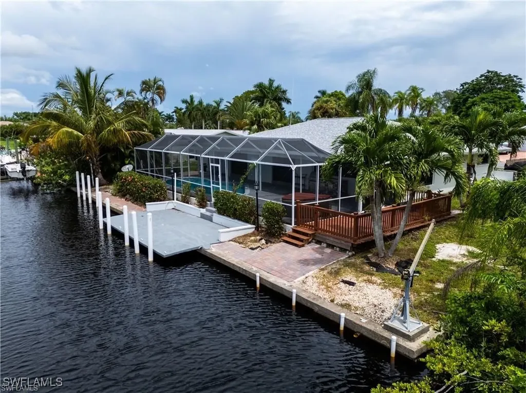 2153 Channel Way W North Fort Myers FL 33917