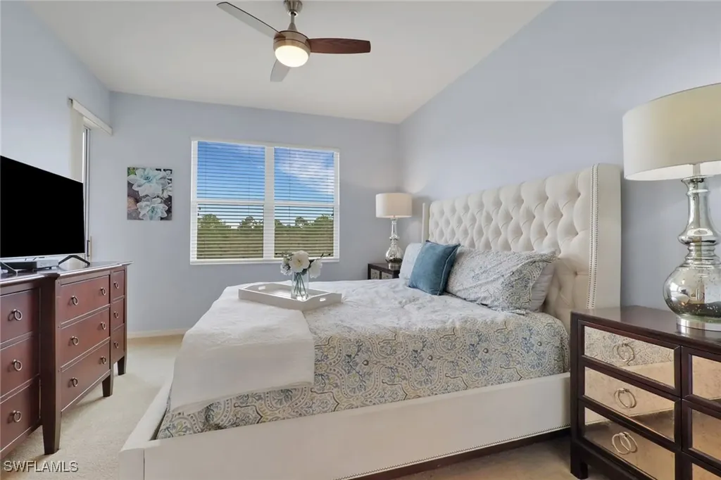 3760 Sawgrass Way Naples FL 34112