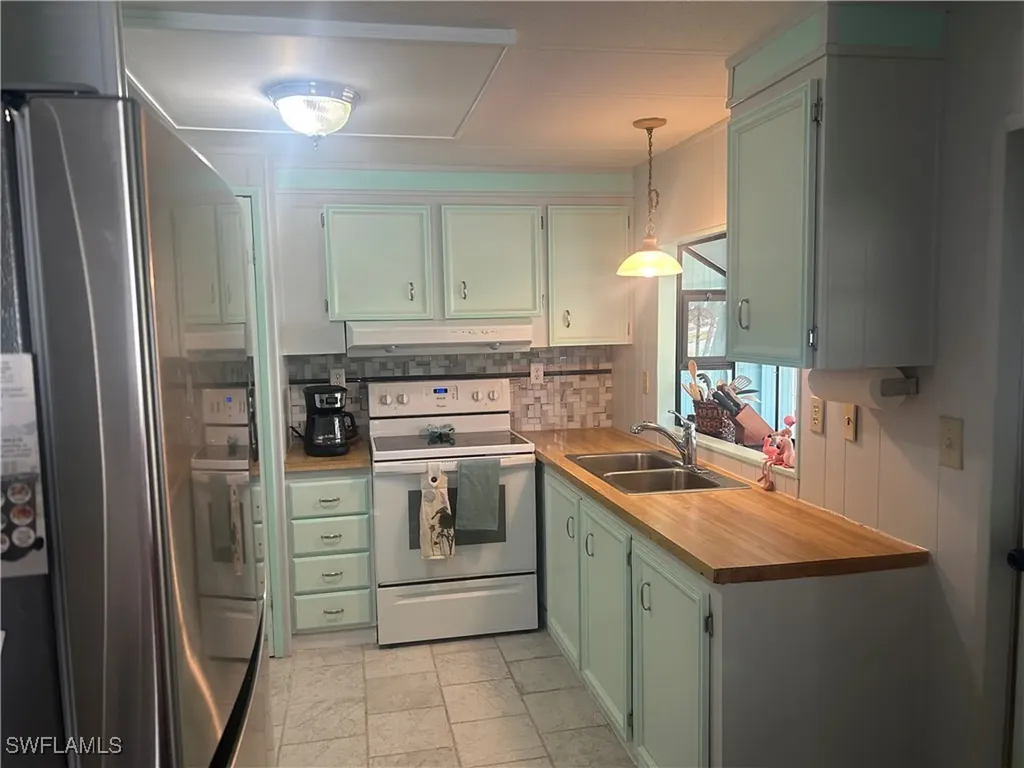 221 Indian Key Lane Naples FL 34114