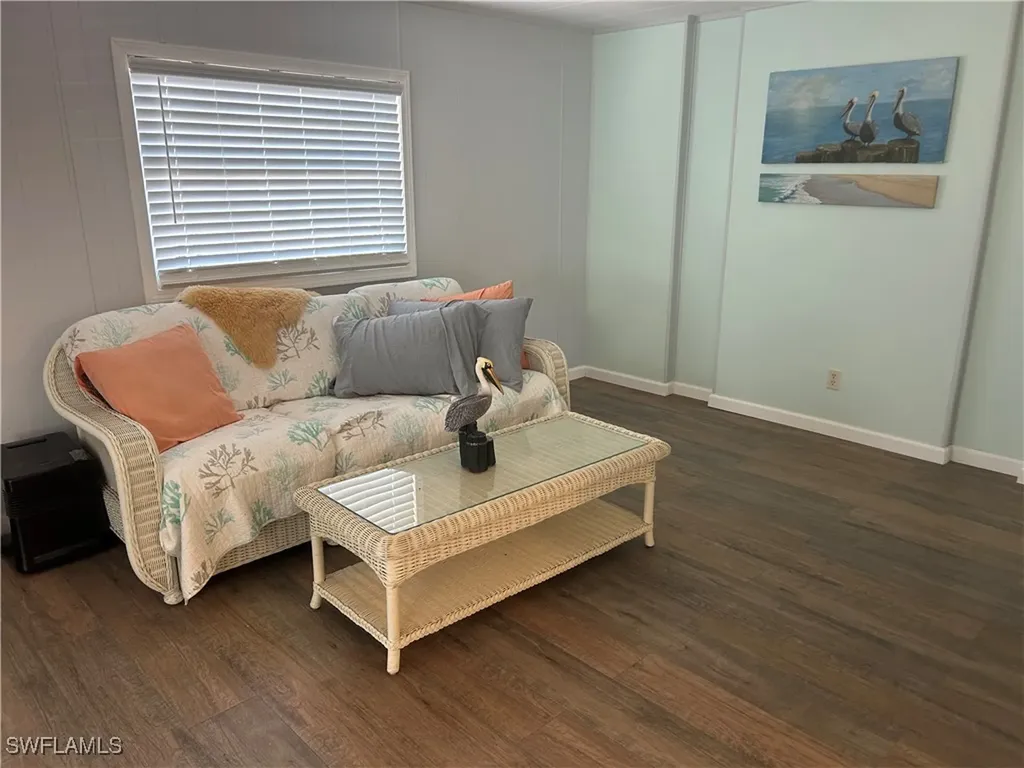 221 Indian Key Lane Naples FL 34114