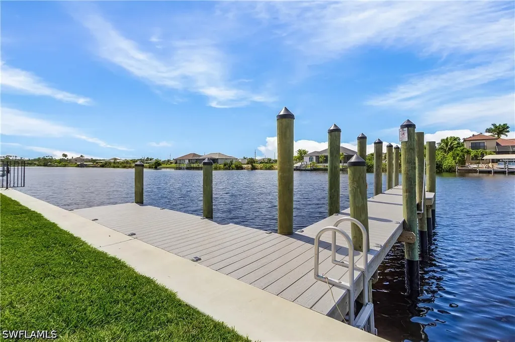 4240 NW 33rd Lane Cape Coral FL 33993