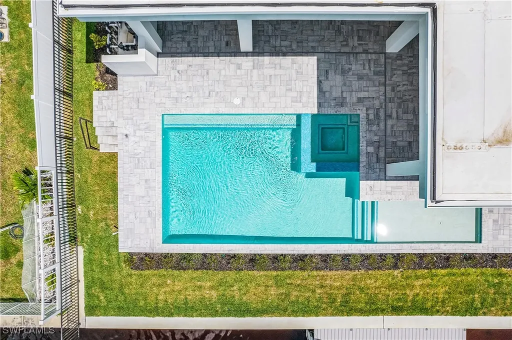 4240 NW 33rd Lane Cape Coral FL 33993