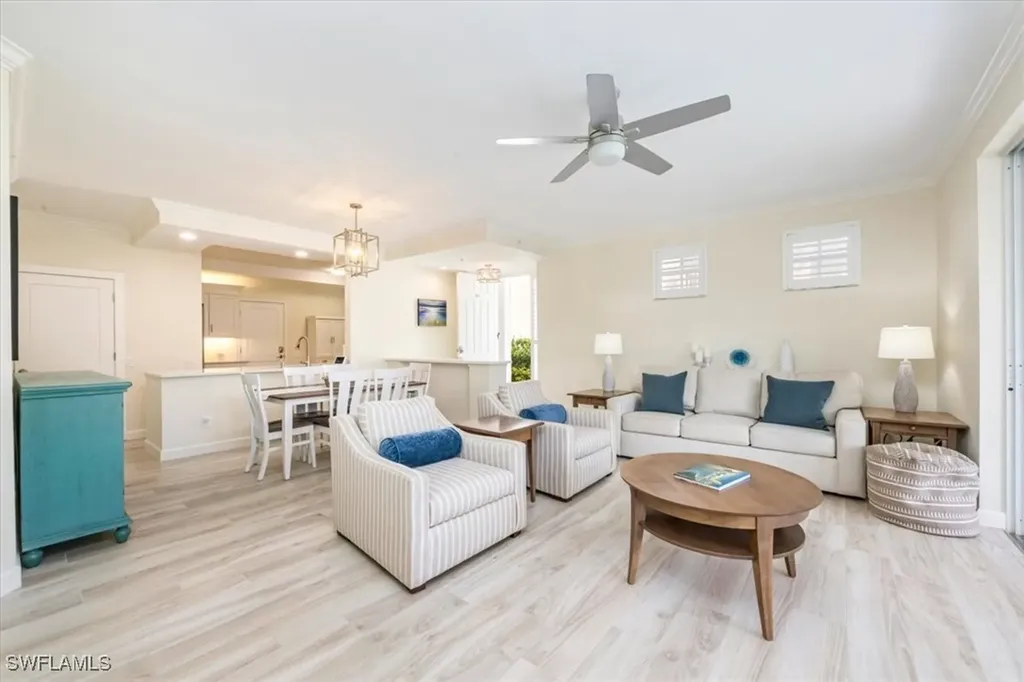 500 L Ambiance Circle Naples FL 34108
