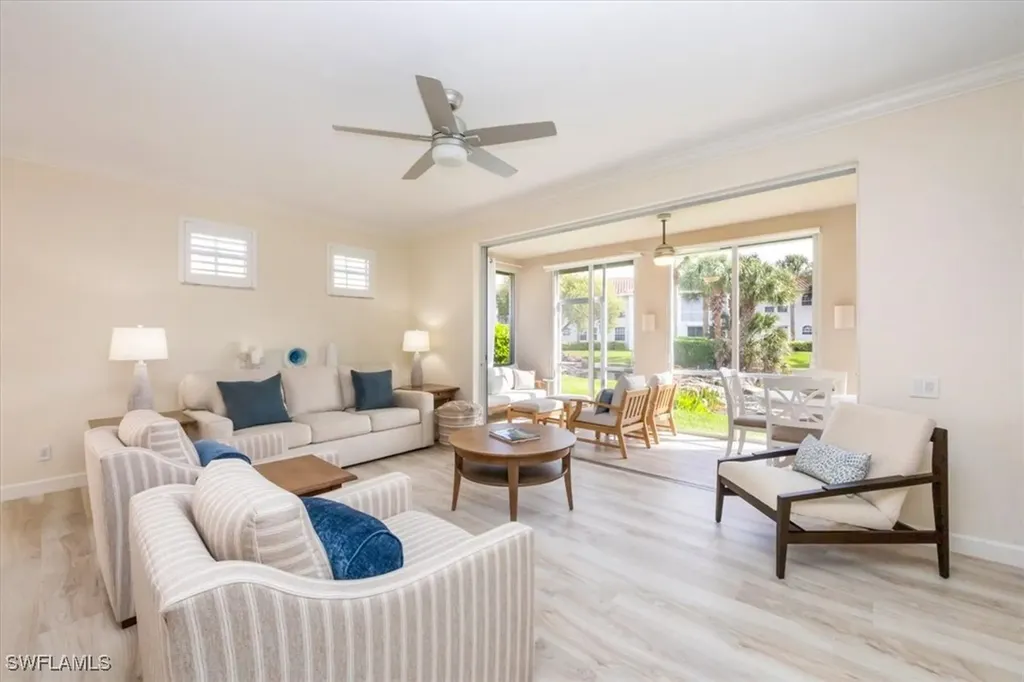 500 L Ambiance Circle Naples FL 34108