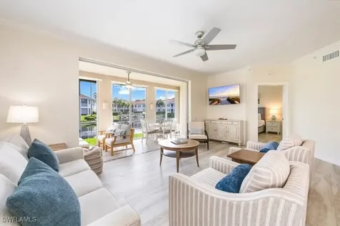 500 L Ambiance Circle Naples FL 34108