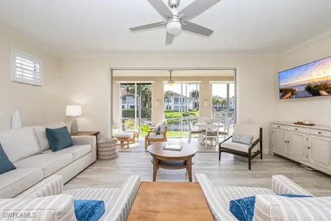 500 L Ambiance Circle Naples FL 34108
