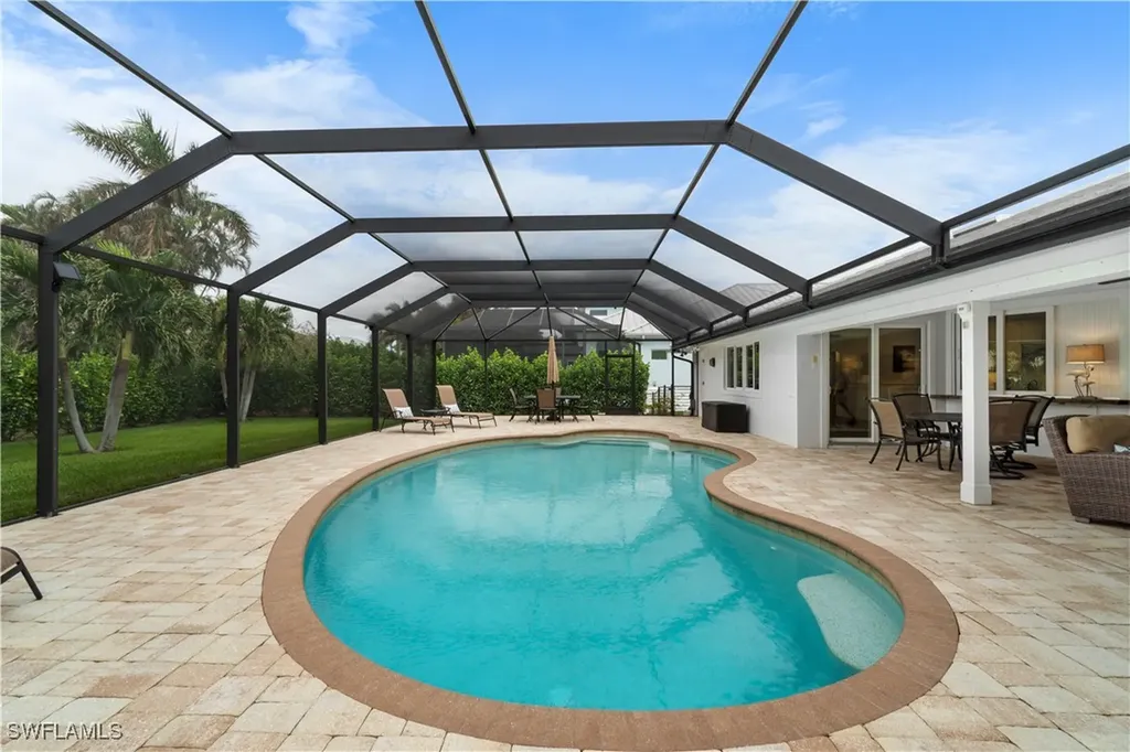 535 Anchor Rode Drive Naples FL 34103